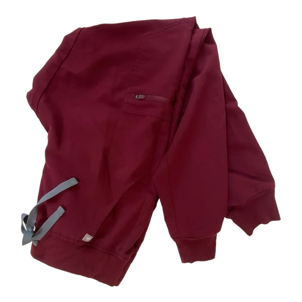 COPY - Figs Technical Collection Scrub Bottoms Pants Burgandy \ XS
